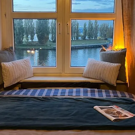 Boho Am Hafen,mit Fahrradern *