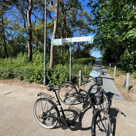 Boho Am Hafen,mit Fahrradern Und E-rollern Inclusive